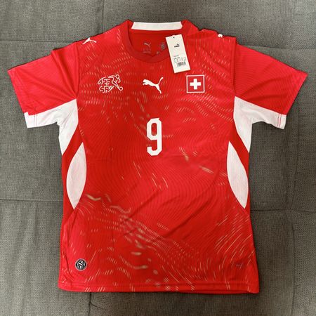 Fussball Trikot Schweizer Nationalmannschaft #9 MANZAMBI - M