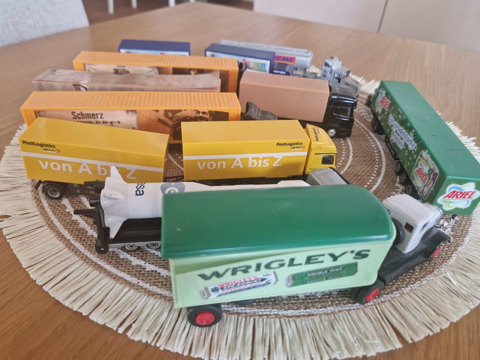 Spielzeuge: Grosse Sammlung von Spielzeug-Lastwagen – Gebraucht aus Meggen von GoncallvesTiago21 7
