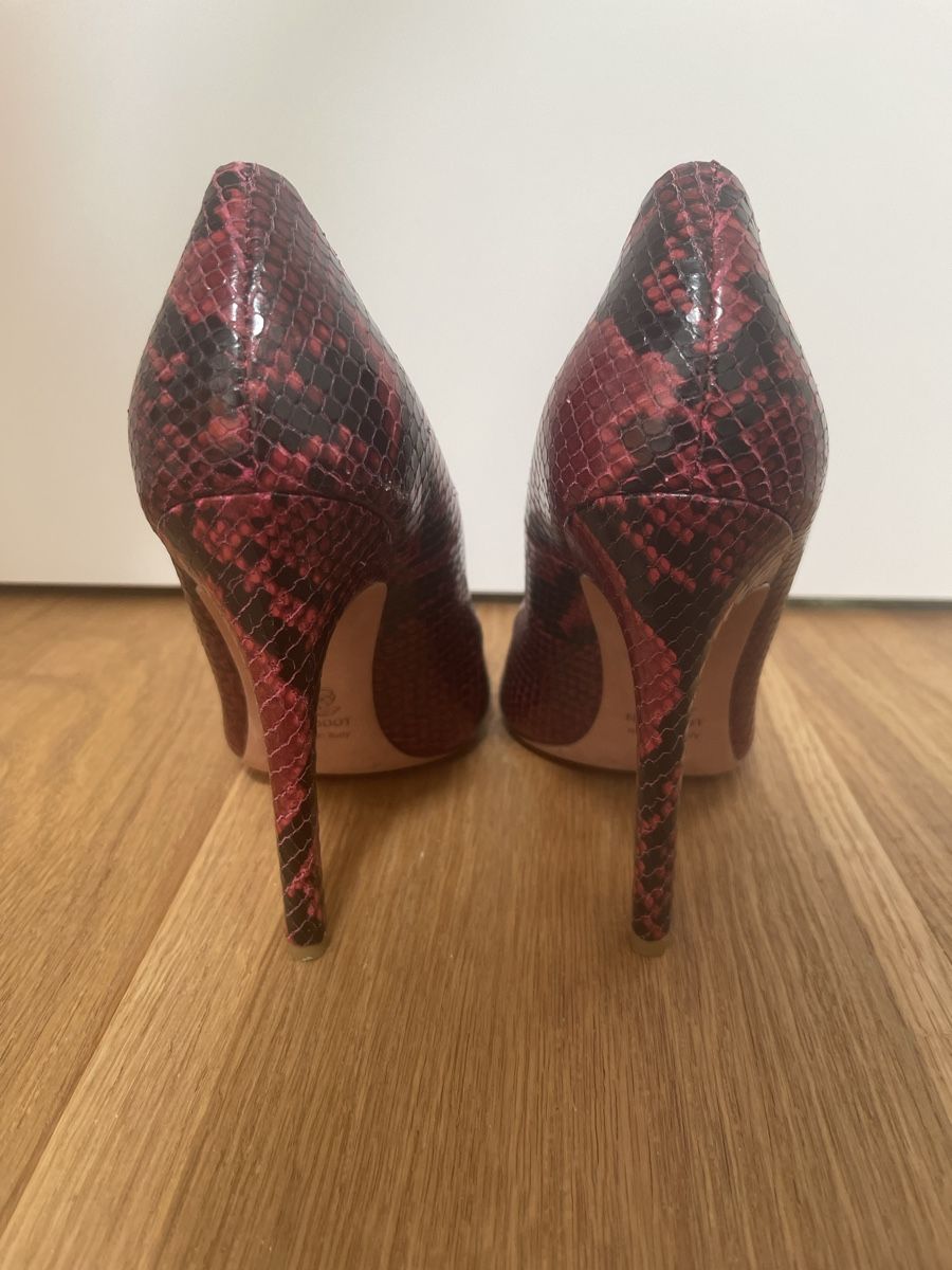 Scarpe da donna: Pumps Schlangenprint Bordeaux-rot Grösse 37  – Nuovo (secondo la descrizione) da Luzern venduto da Cyrill81 2
