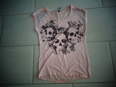 T-SHIRT GR.XS NEUWERTIG