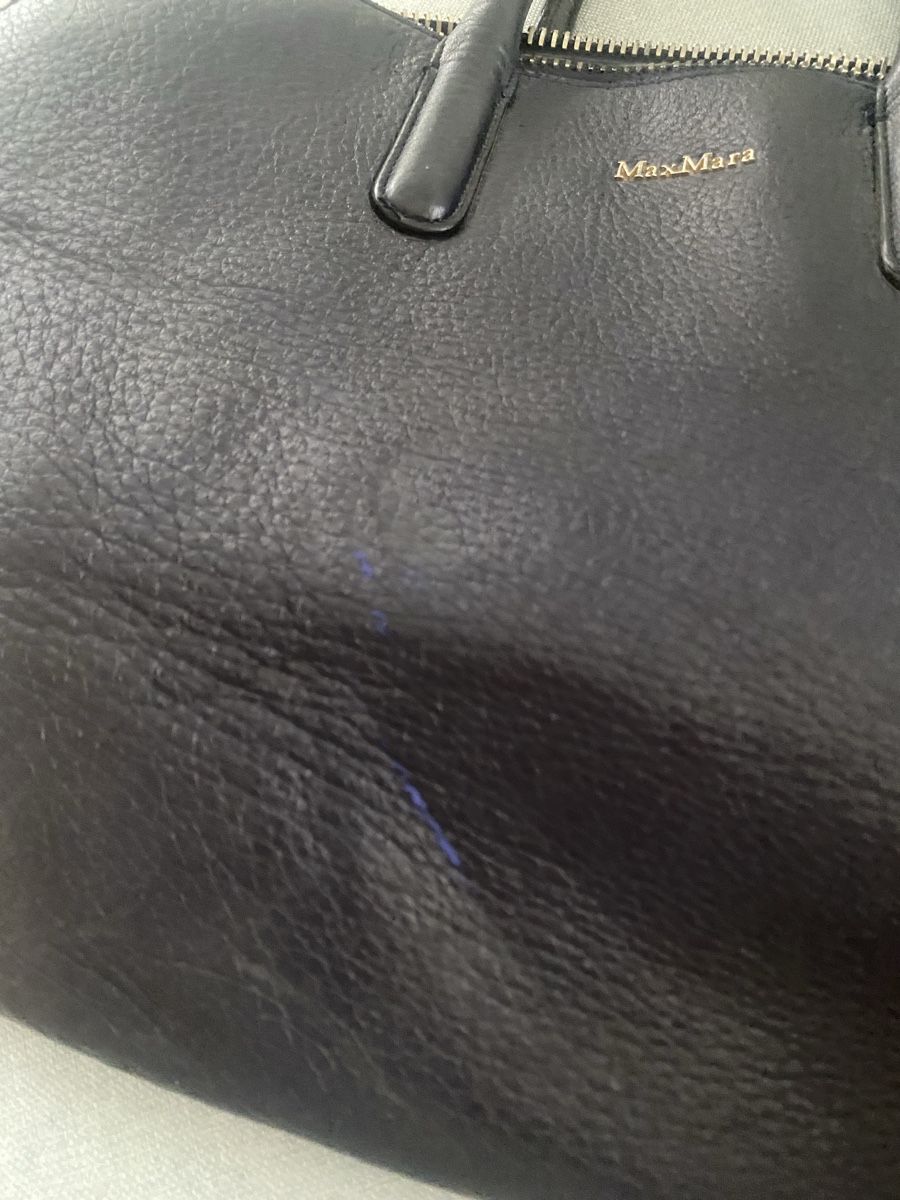 Max Mara Borse da donna: Max Mara sac à main cuir bleu marine – Usato da Brügg BE venduto da nou_8ht9 9