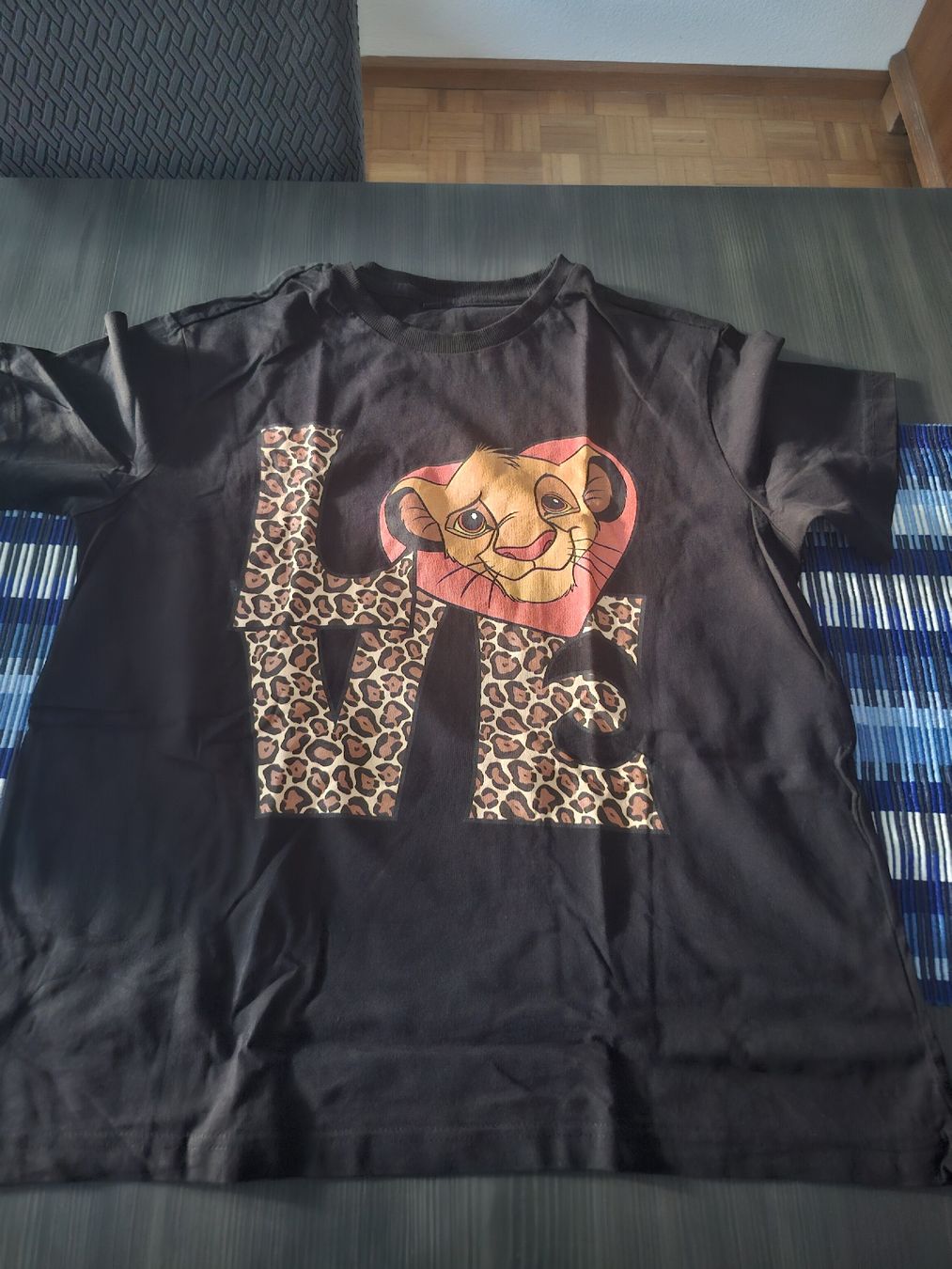 T-shirt: Disney Tshirt  – Nuovo (secondo la descrizione) da Aesch BL venduto da fabi.07