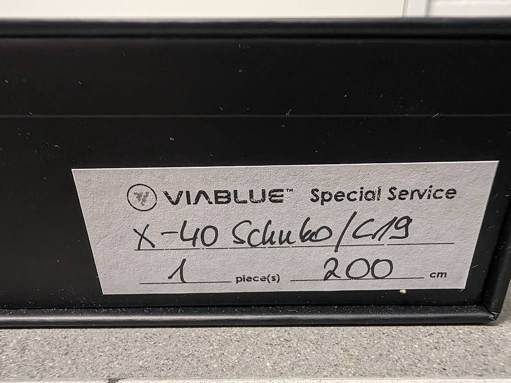 Viablue Cavi: VIABLUE X-40 Silver Stromkabel 200cm (C19) – Usato da Rickenbach b. Wil venduto da StGrand