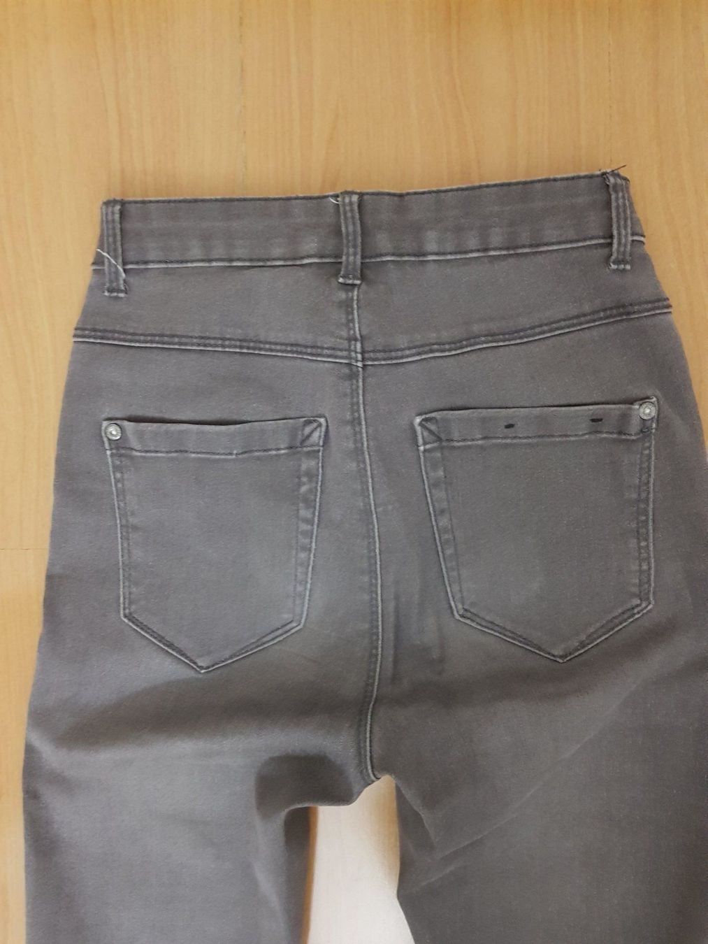 Jeans: Jeans – Gebraucht aus Zürich von Ivona3 1