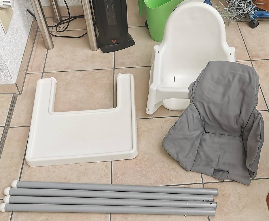 Seggioloni: Hochstuhl von IKEA – Usato da Amlikon- Bissegg venduto da Simhunk