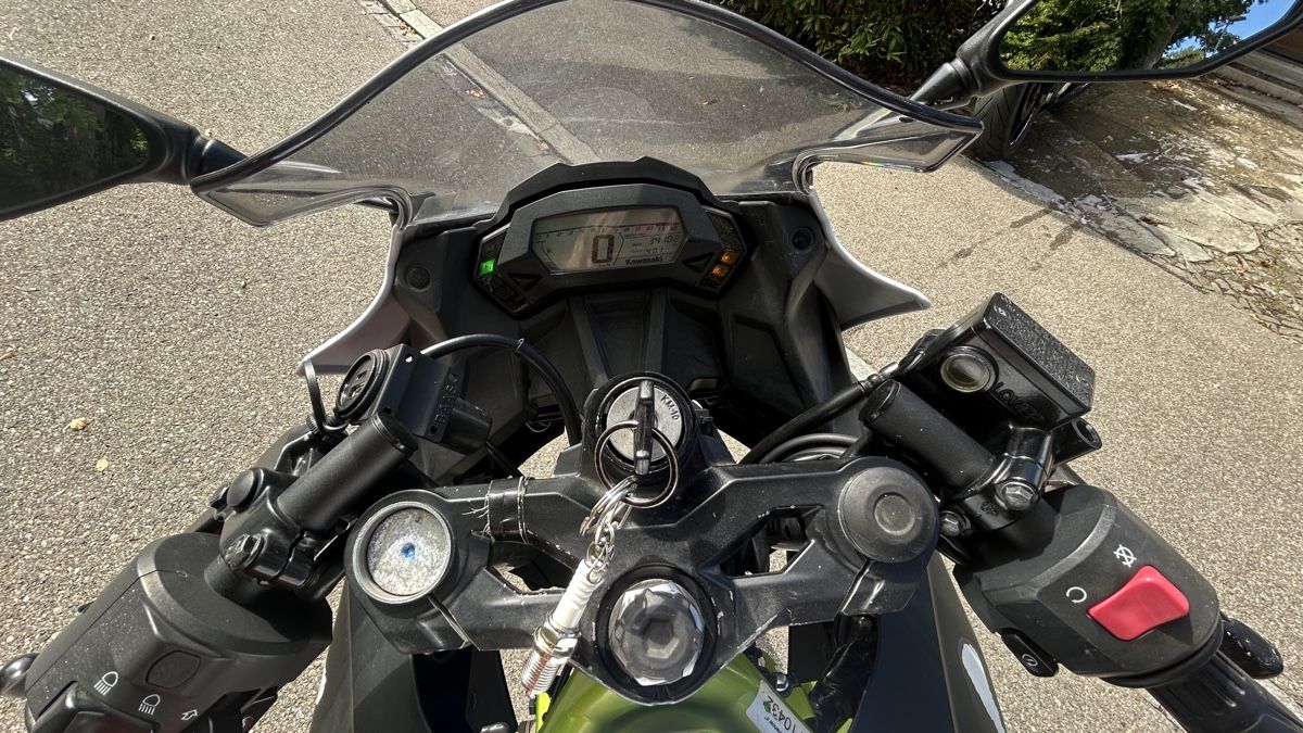 Kawasaki Strada: 125 Kawasaki Ninja – Usato da Küsnacht ZH venduto da kai_6qx7 1