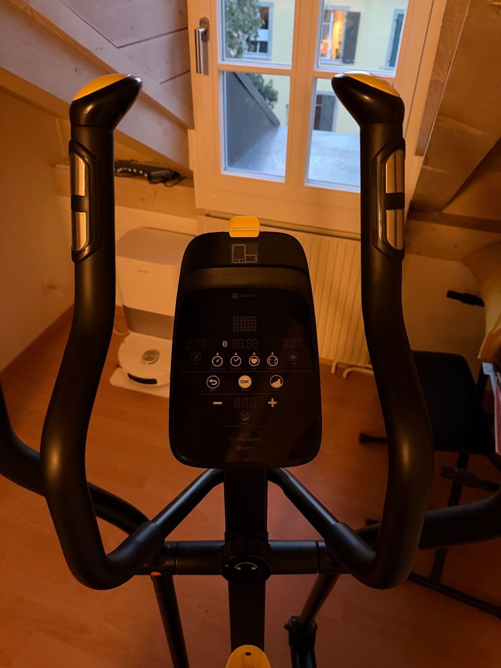 Decathlon Hometrainer: Vélo elliptique Domyos – Usato da Biel/Bienne venduto da Getsuga01 1