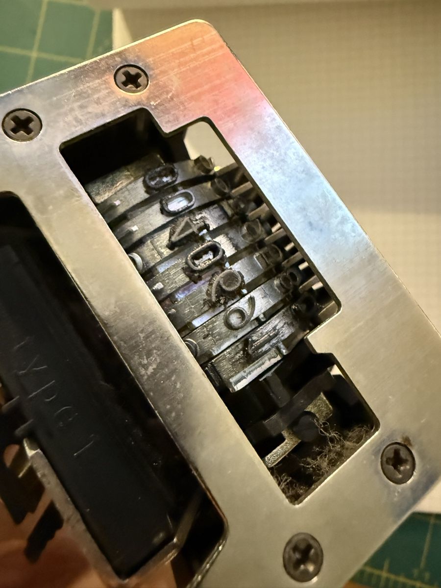 Timbri: Timbre Numéroteur REINER B2 - Paginiermaschine – Usato da Kloten venduto da Mumiiin 1