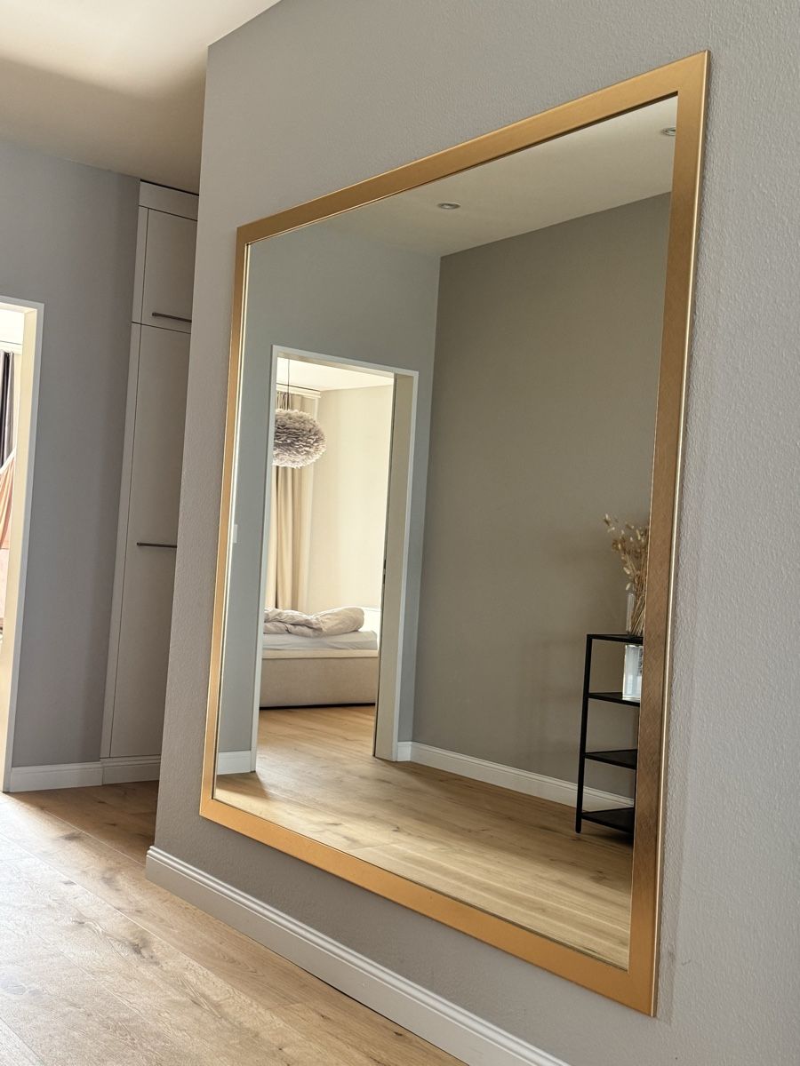 weiße blumenübertöpfe Blumenübertopf XL rund Aiguablava Zement weiss matt 75x75 | Vasen und Töpfe Eck Pflanzentreppe 3 Stufen