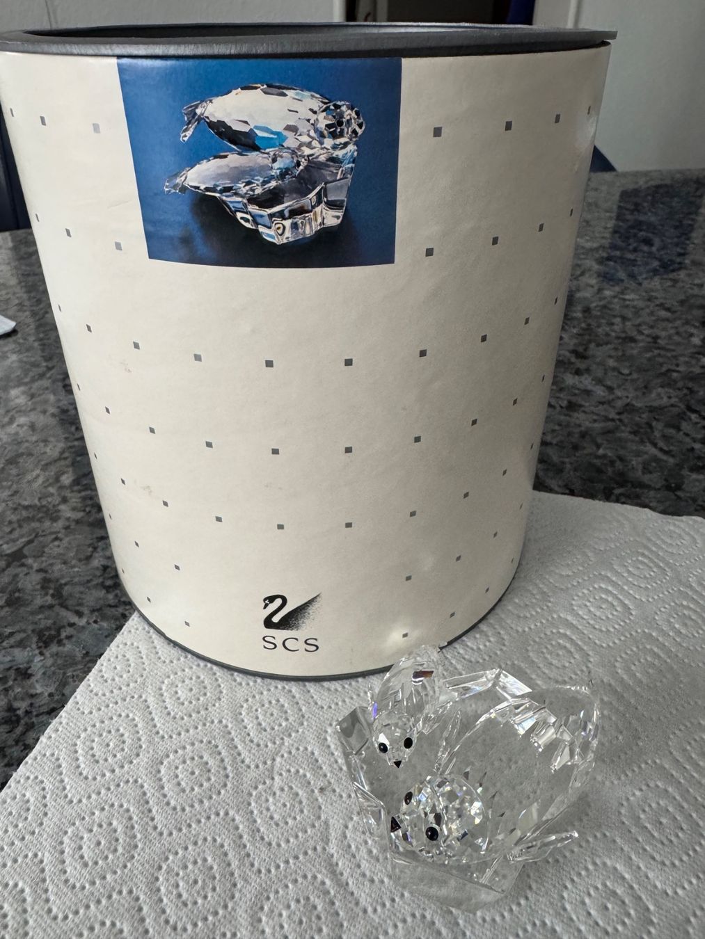 Swarovski Statuette: Swarovski Robben SCS ( Vitrinenobjekt ) – Nuovo (secondo la descrizione) da Bronschhofen venduto da pgds