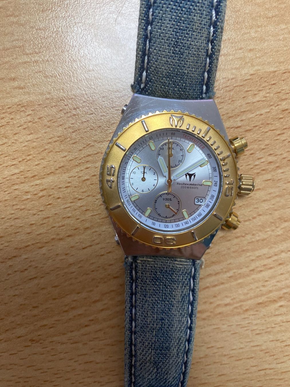 Orologi: Quarzuhr Technomarine mit Jeansband – Usato da Zürich venduto da Gemi