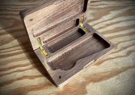 Feuerzeug Box