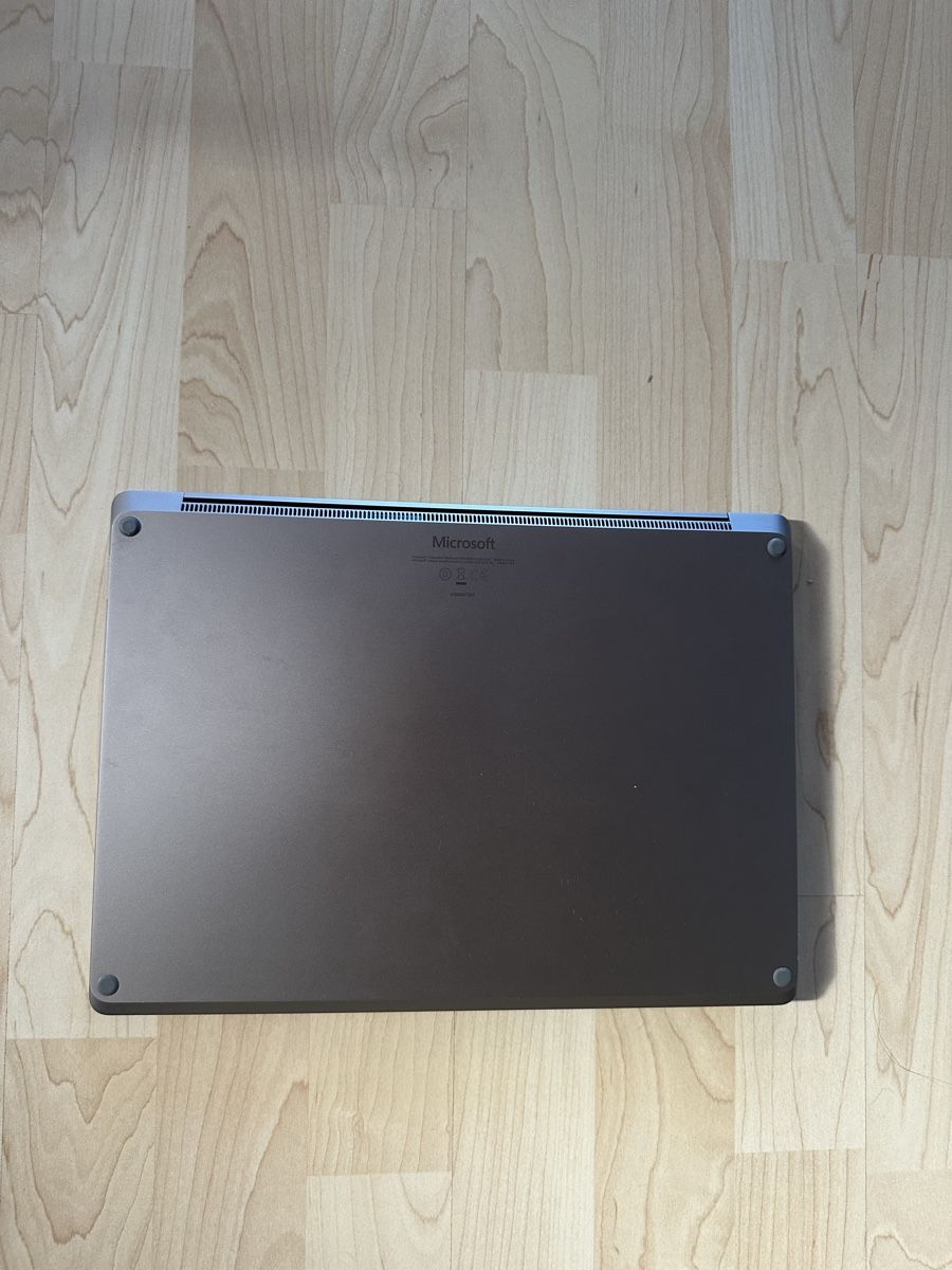 Microsoft Notebook: Microsoft Surface Laptop – Usato da Obfelden venduto da Marko593 2