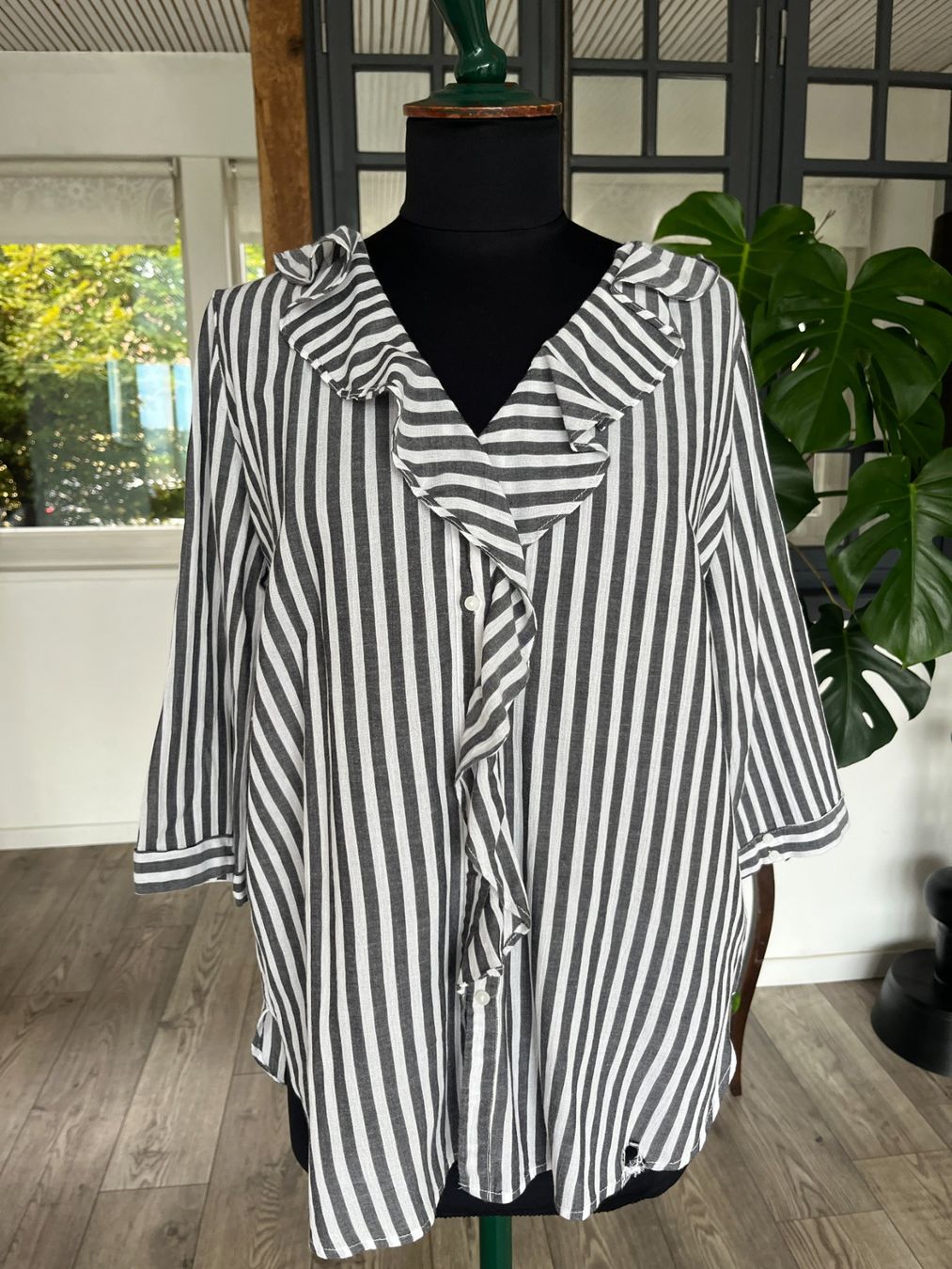 Camicette: Chemise OPUS Rayée 40 – Usato da Seiry venduto da van_n79x 4