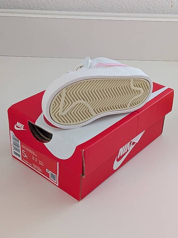 Scarpe per ragazzi: Nike Blazer (21) Bimba – Nuovo e nell'imballaggio originale da Arbedo venduto da erw_9rl2 2