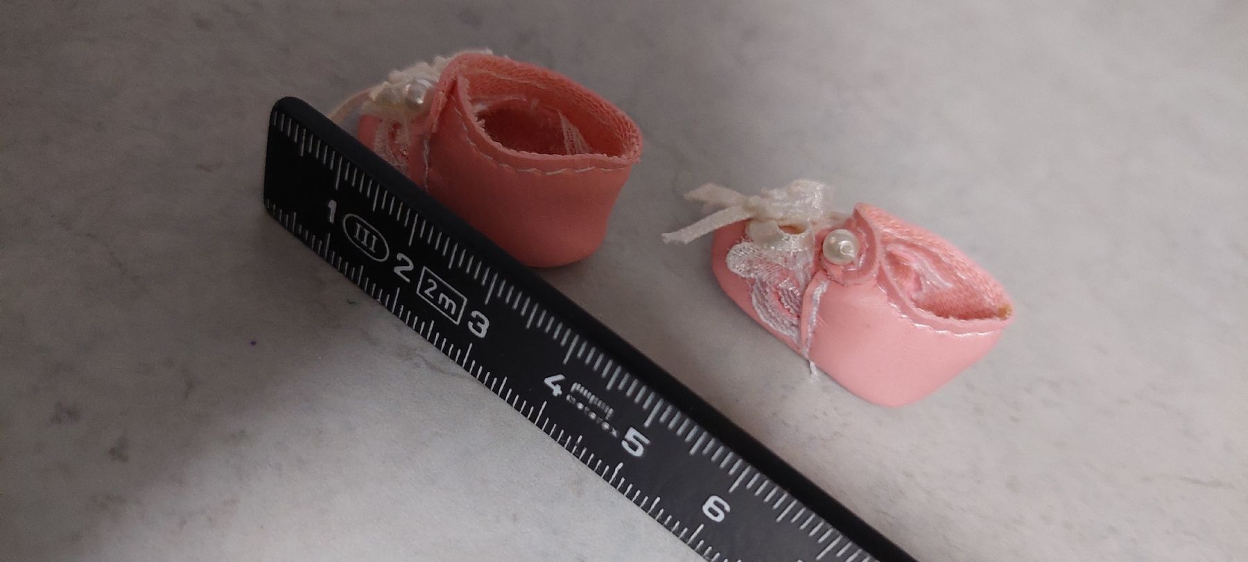 Puppen: Puppenschuhe – Gebraucht aus Muri AG von nindo1 4
