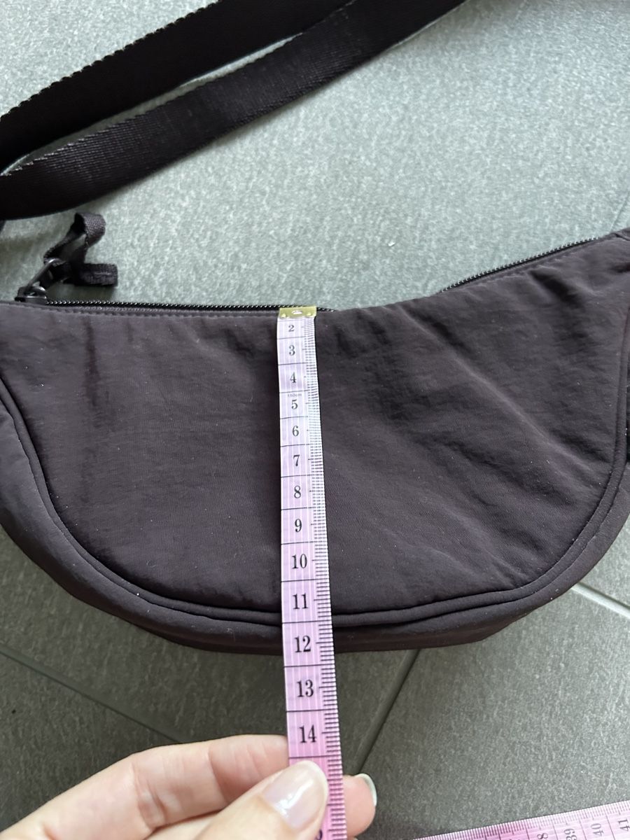Uniqlo Sacs: Dunkelbraune uniqlo Tasche  – D'occasion à Zürich par cos_b629 5