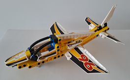 LEGO Technic 42044 Display Team Jet Airplane Flugzeug