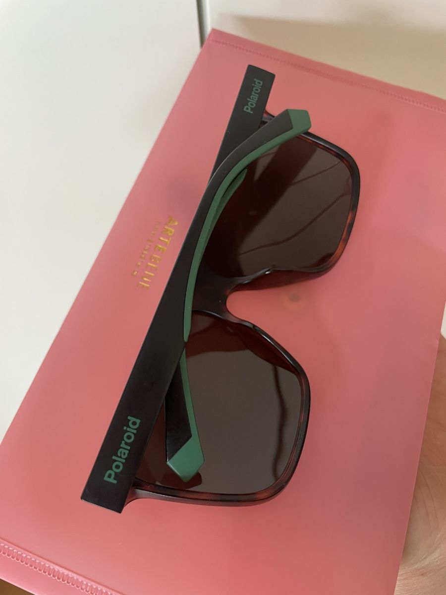 Polaroid Occhiali & Lenti: Polaroid Sonnenbrille Unisex – Usato da Kloten venduto da simones.thriftshop 7