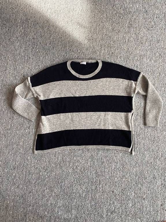 Il Gufo Pullover & Sweatshirts: Pull hiver fille tendance 6 ans Il Gufo – Gebraucht aus La Chaux-de-Fonds von Girardin79