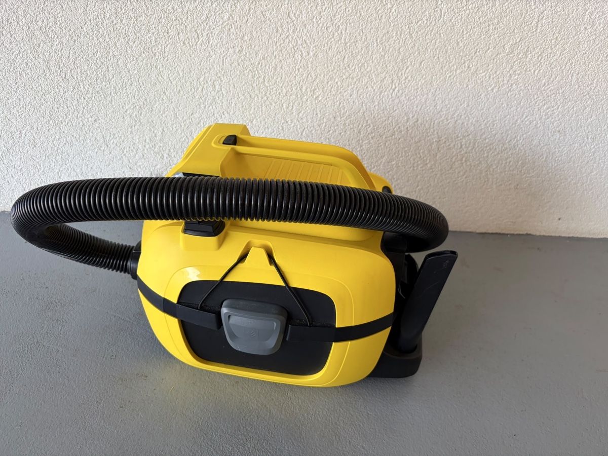 Kärcher Staubsauger & Zubehör: Akku Staubsauger 18V gelb gebraucht – Gebraucht aus Schwarzsee von katokari