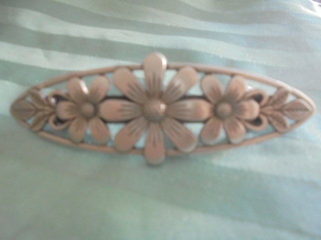 Accessoires pour cheveux: Haarspange mit Blumen – Neuf (Voir description) à Hinwil par Glasperlen 1