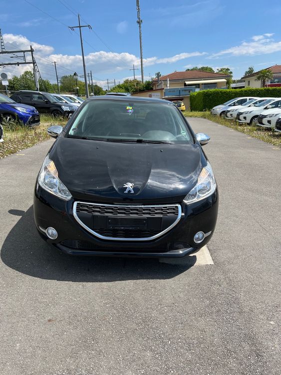 Peugeot 208 1.2 VTi