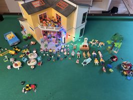 Playmobil modernes Haus mit vielen Figuren und Zubehör