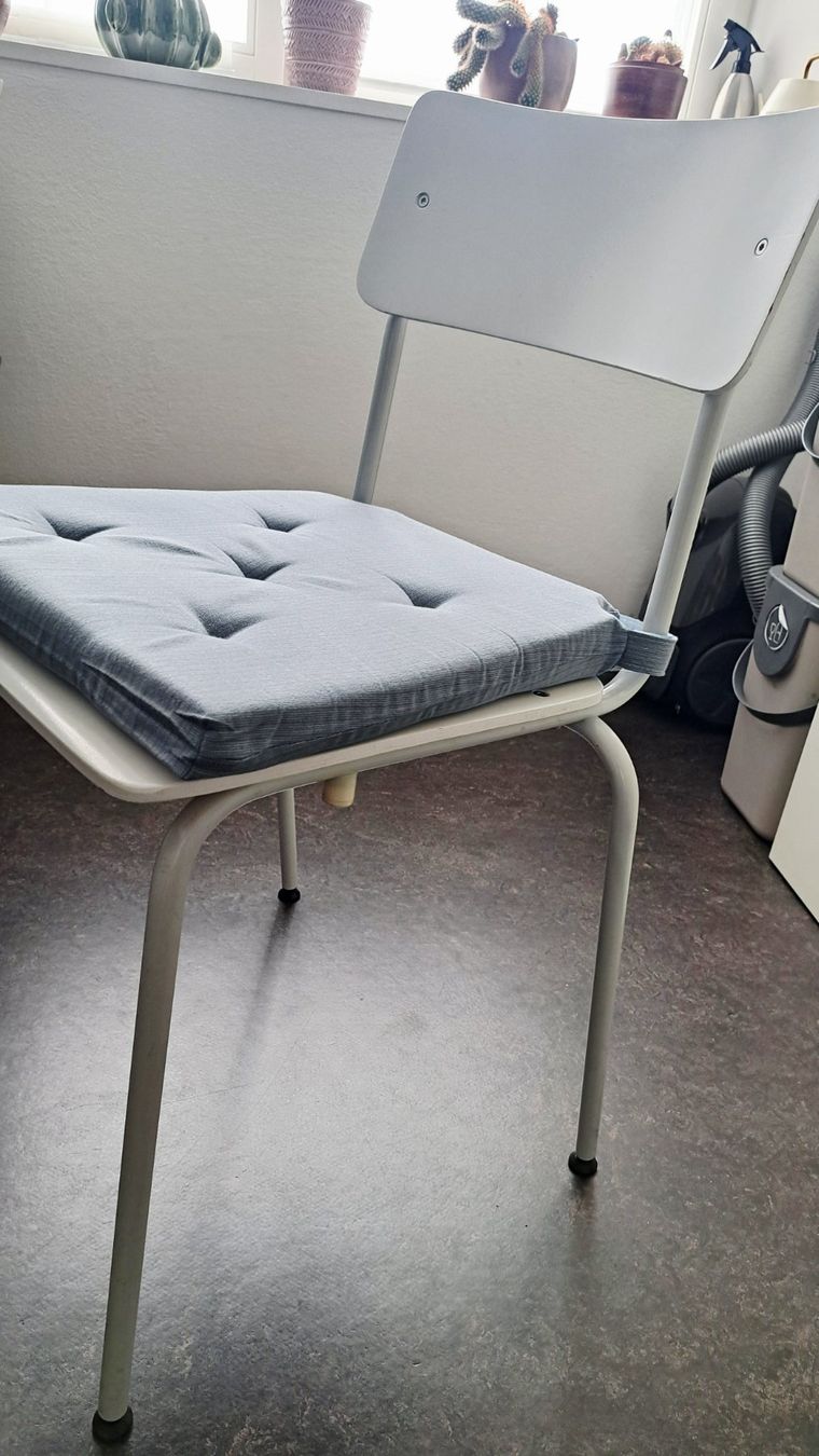 Micasa Chaises: Küchenstuhl weiss – D'occasion à Grüningen par awe_z5bx 1