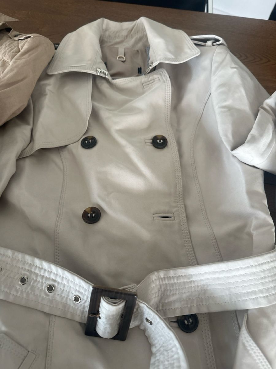 Mäntel: 2 Mäntel/Trenchcoat - 1 gratis - beige - Gr. S – Gebraucht aus Wangs von MelaSe22 1