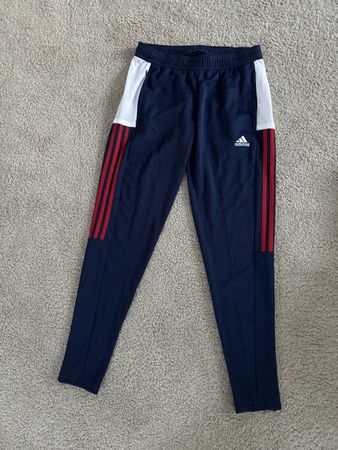 Adidas Trainerhose Damen Grösse XS Aeroready blau neu