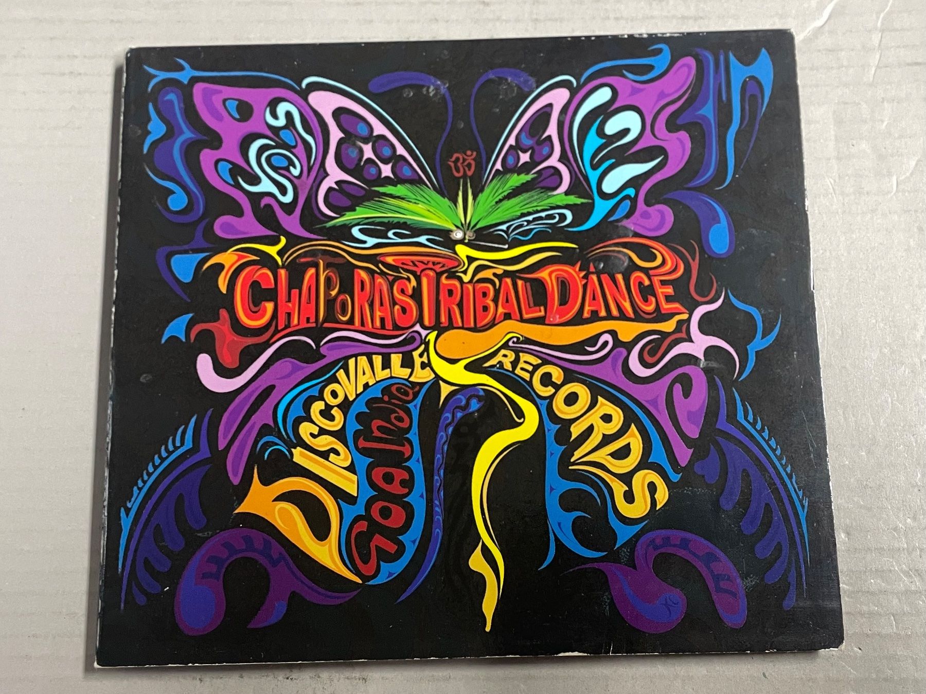 CD: Chaporas Tribal Dance - Electronic Psy – Usato da Muri b. Bern venduto da AdidasCollector 4