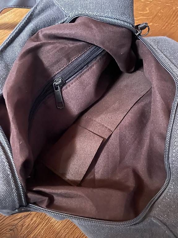 Sacs femmes: Handtasche neu – Neuf (Voir description) à Weissenburg par usem_Oberland