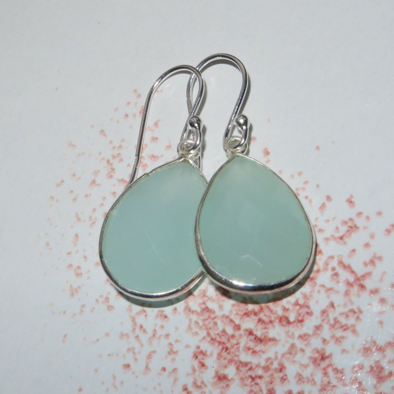 Ohrringe & -stecker: Ohrringe CHALCEDON 925 Silber fazettiert – Neu und originalverpackt aus Visp von steinschmuckwelt 1