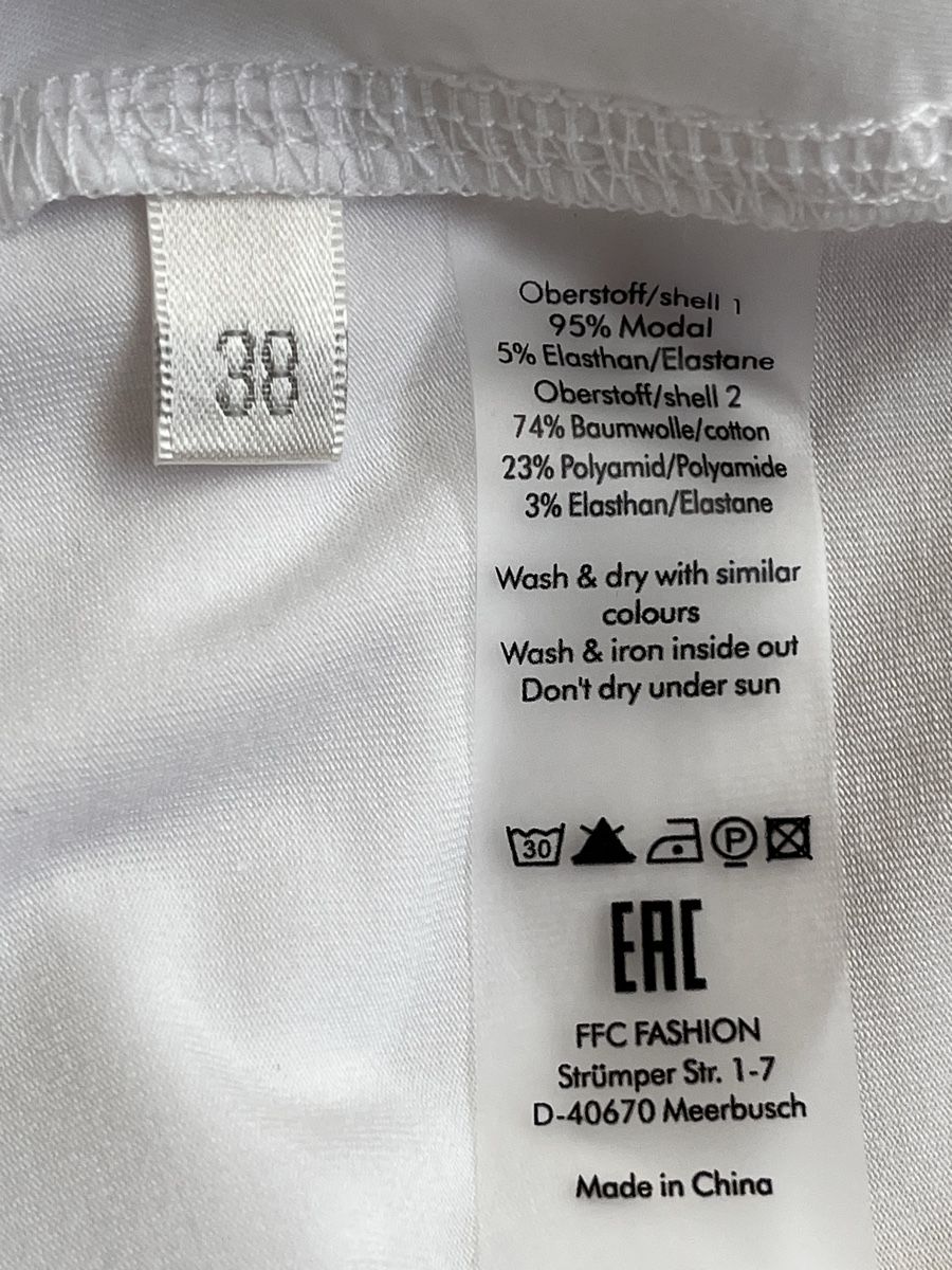 Chemisiers: Hemdbluse FFC Grösse 38 Weiss – D'occasion à Zürich par Kleanthy 3