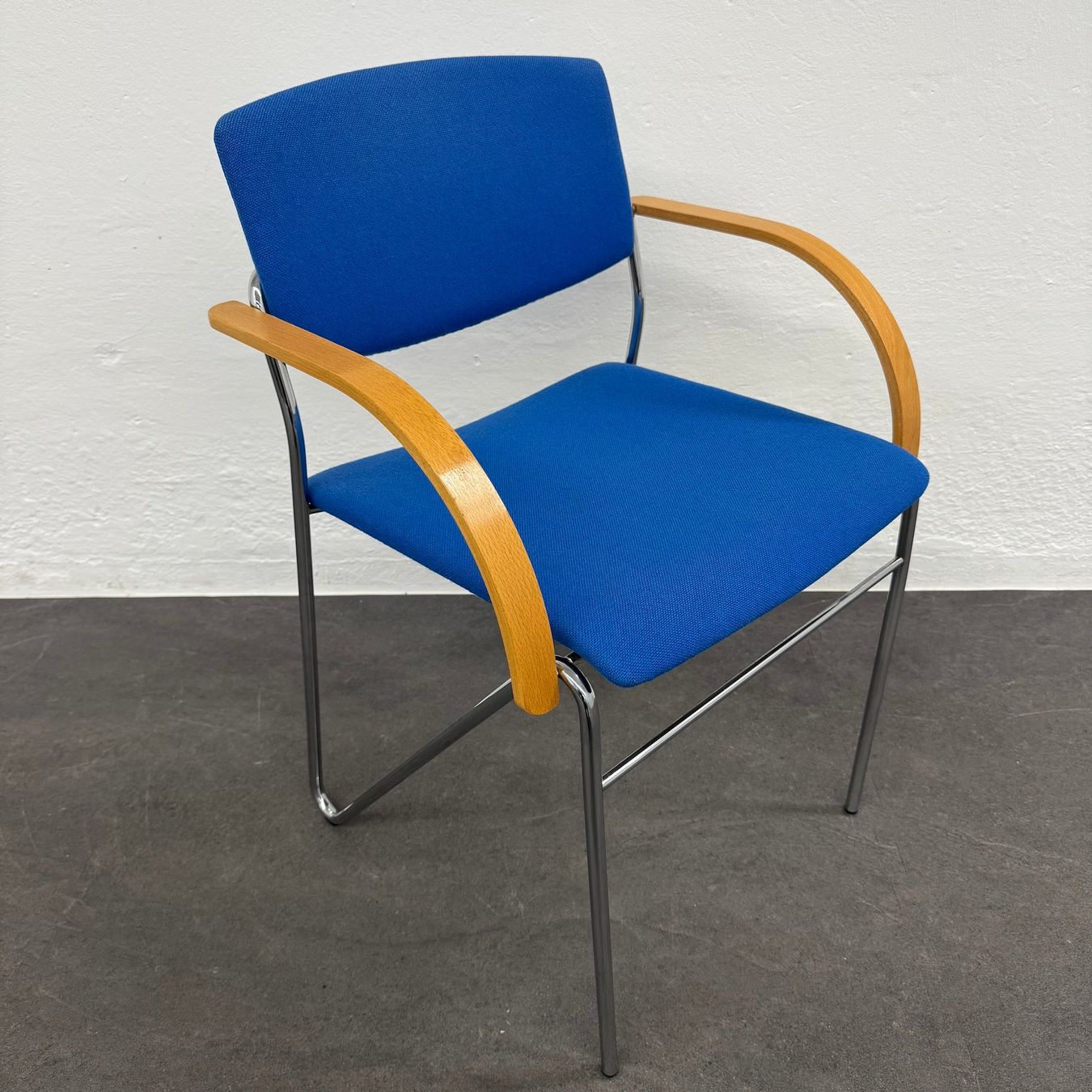Sedie: Labofa Vintage Sitzungsstuhl – Usato da Schönenwerd venduto da mcofficeshop 1