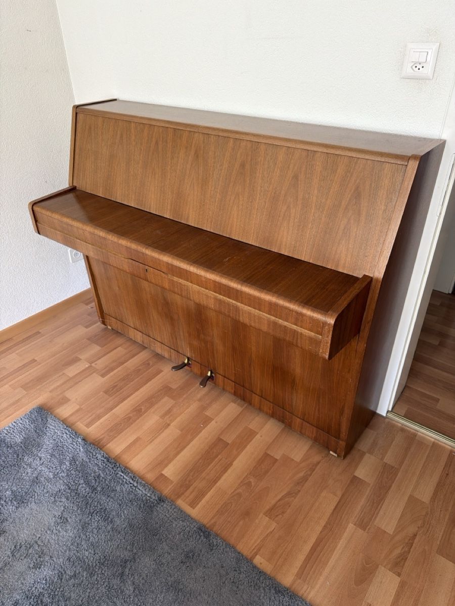 Cardinal Musikinstrumente: Klavier Cardinal – Gebraucht aus Horw von Barbara72 3
