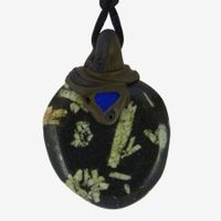 Chrysanthemen-Stein Anhänger mit Lapislazuli