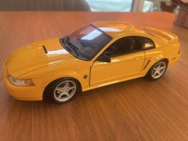 Ford mustang 1999