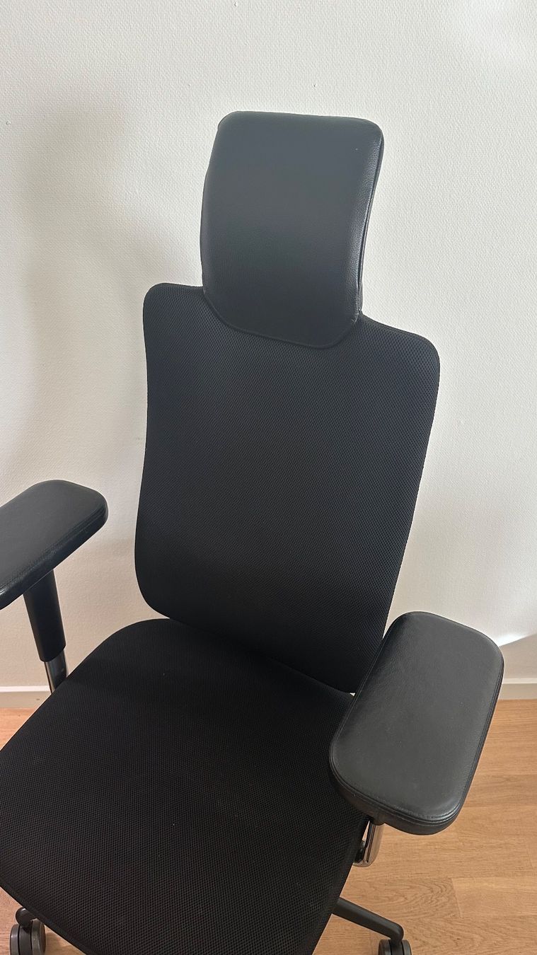 Vitra Sedie: Vitra Büro Stuhl HeadLine – Usato da Jonen venduto da BMWE369 5