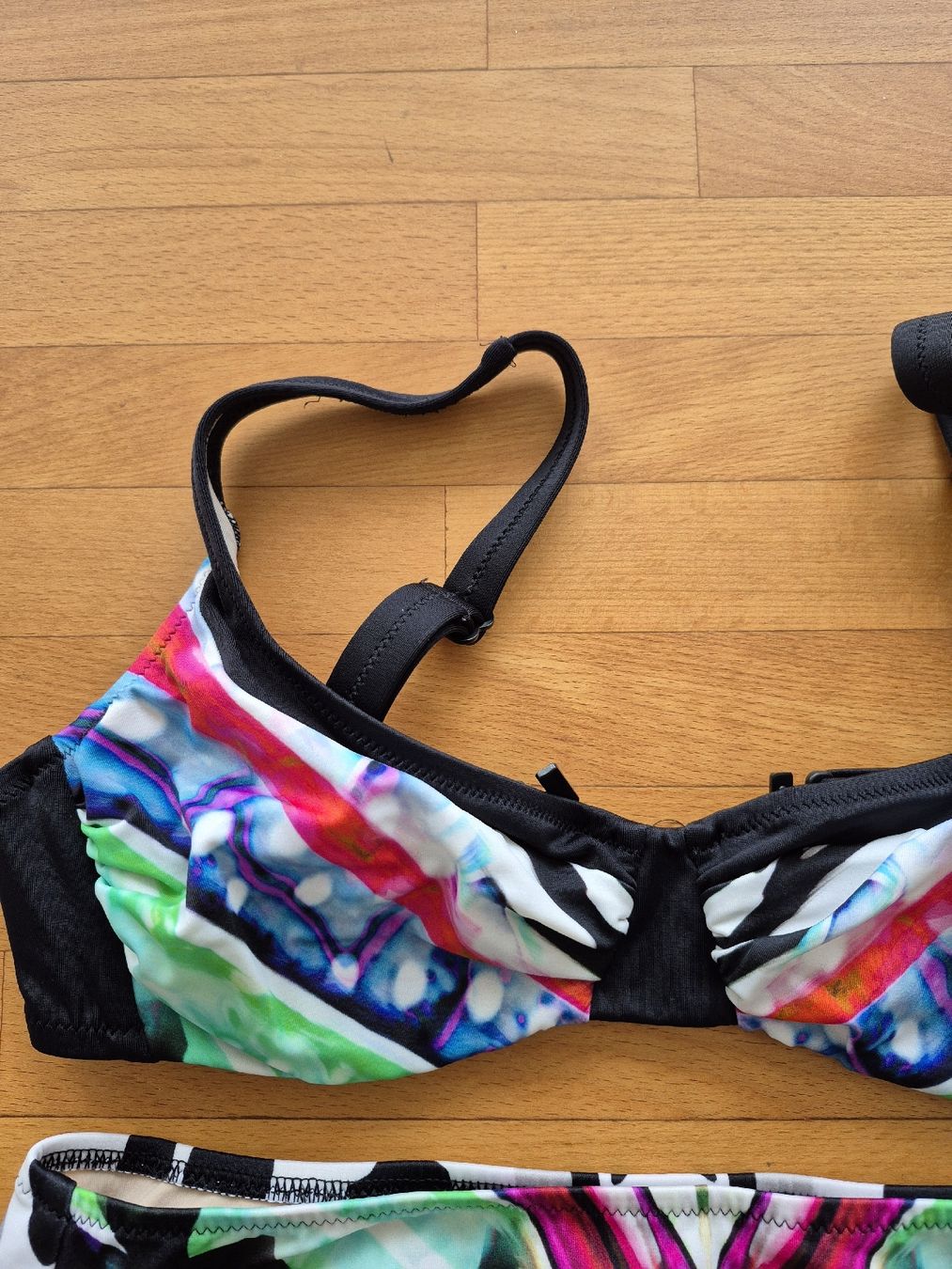 Costumi da bagno & Bikini: Bikini mit Muster, Grösse 38, Top Zustand! – Usato da Wädenswil venduto da Orso31 2