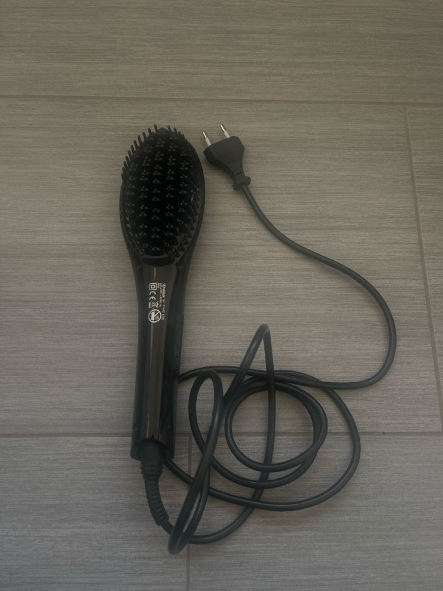 Trisa Autres soins des cheveux: Trisa Straightener Brush – D'occasion à Kerzers par sar_rtk6 1