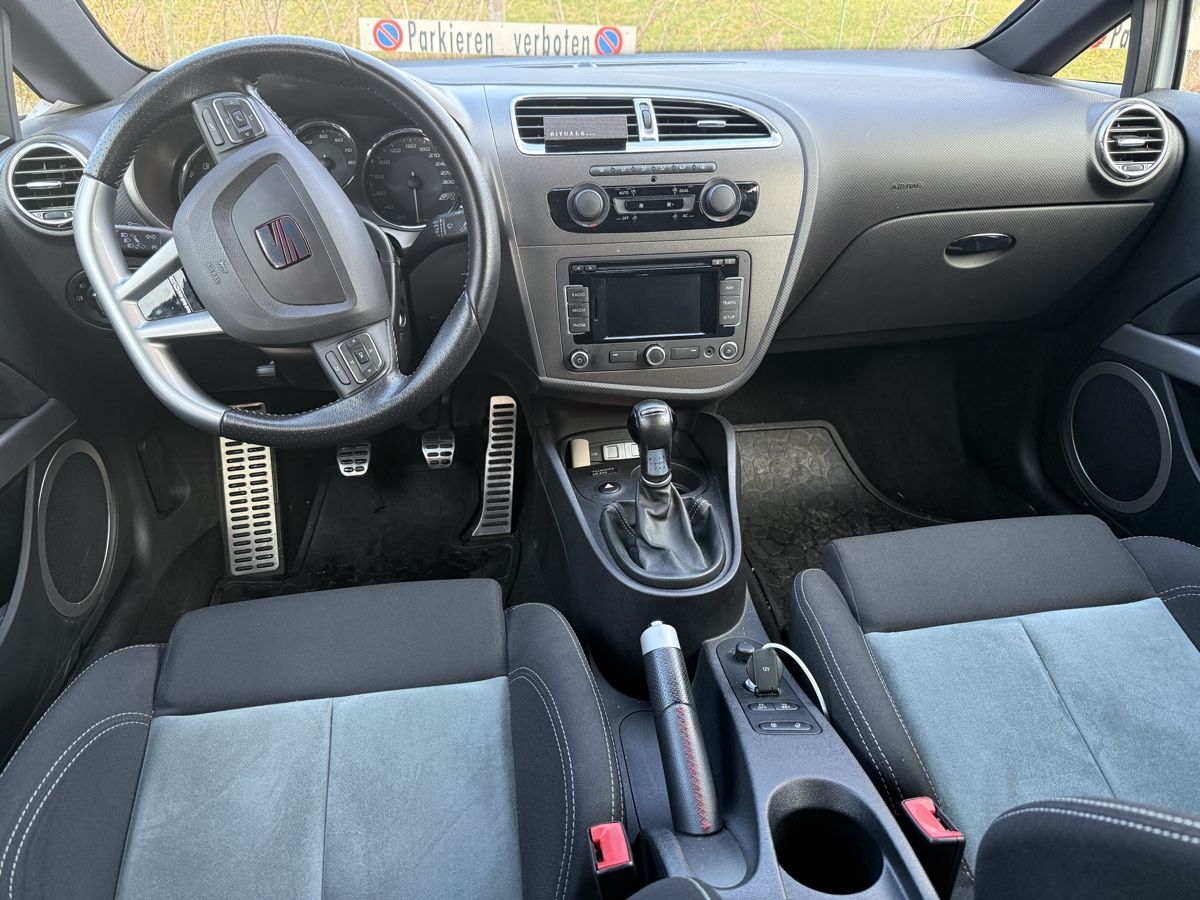 Seat Autos: SEAT LEON  CUPRA  2.0 – Gebraucht aus Nebikon von limundo.ch 6