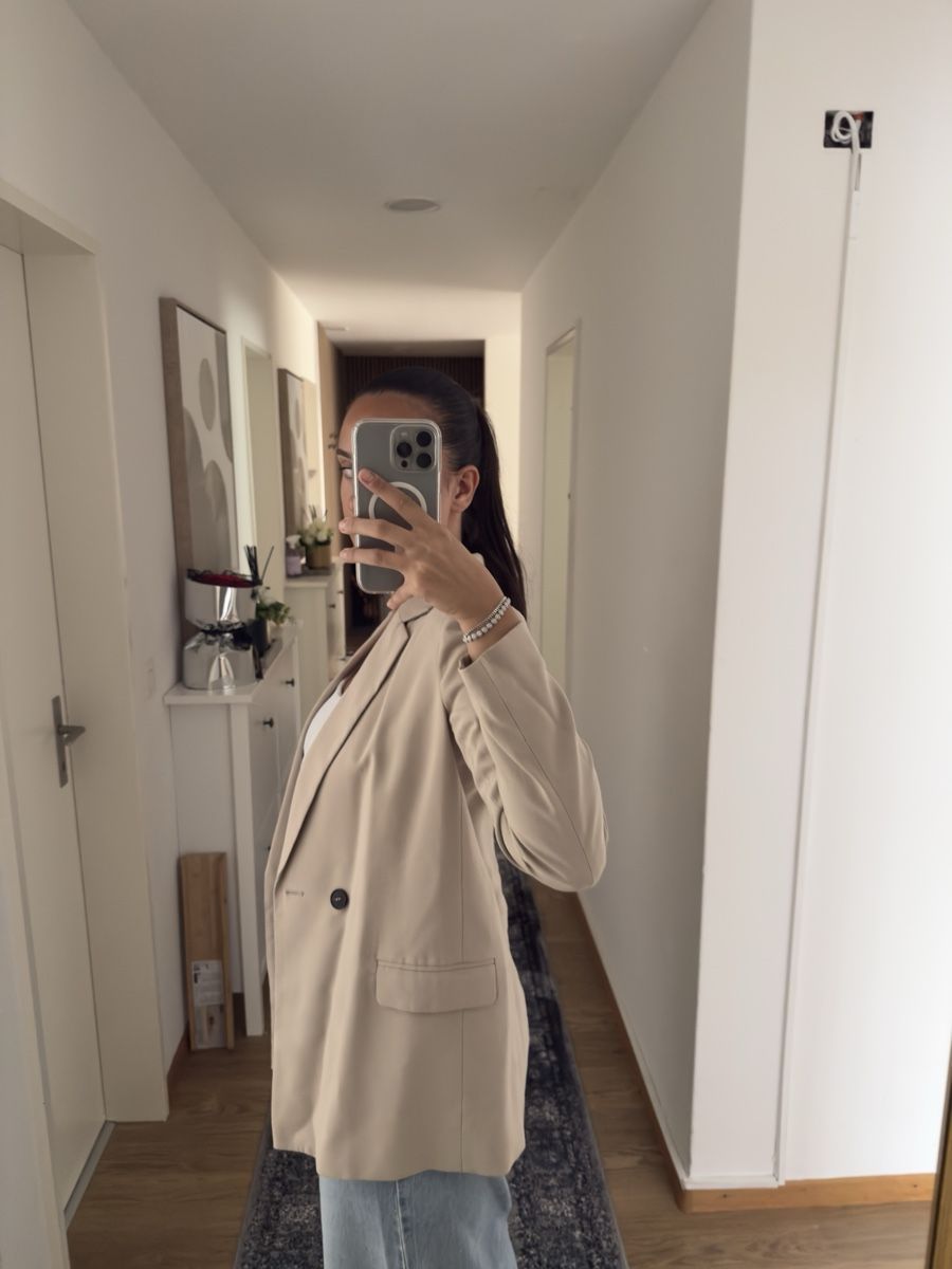 C&A Anzüge & Kostüme: Damen Blazer beige – Gebraucht aus Niederhasli von elm_7pyv 2