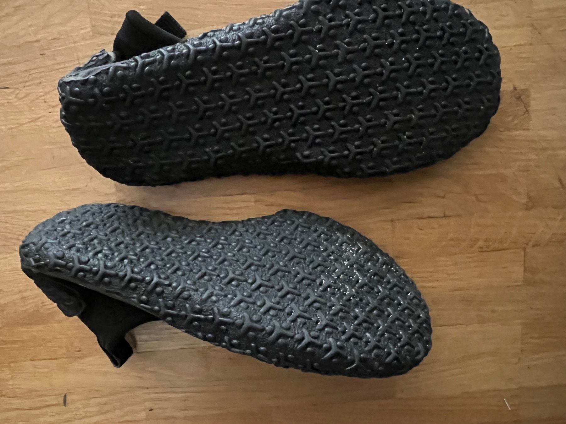 O'Neill Scarpe per ragazzi: O'Neill Surfschuhe Kinder – Usato da Zürich venduto da luc70 2