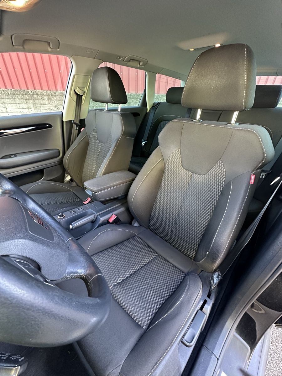 Seat Automobili: SEAT Exeo 2.0 – Usato da Oetwil am See venduto da CarParts 8