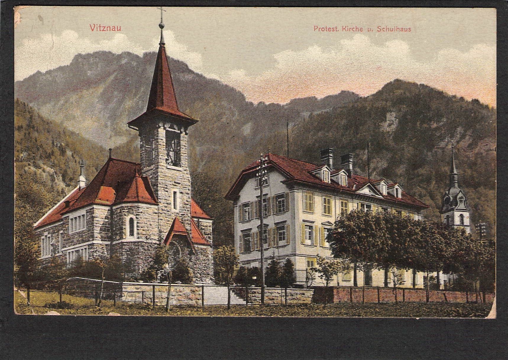 Cartoline postali: AK- LU , Vitznau , Kirche , Schulhaus – Usato da Reichenburg venduto da Pipo-67