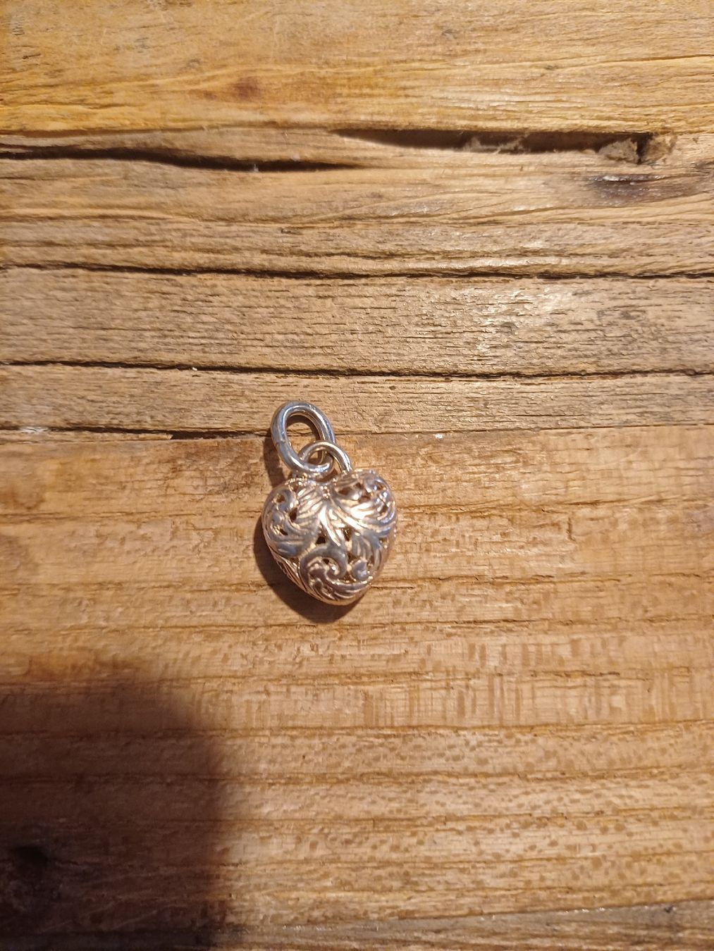 Anhänger: Anhänger – Gebraucht aus Rothenburg von lauraaurora