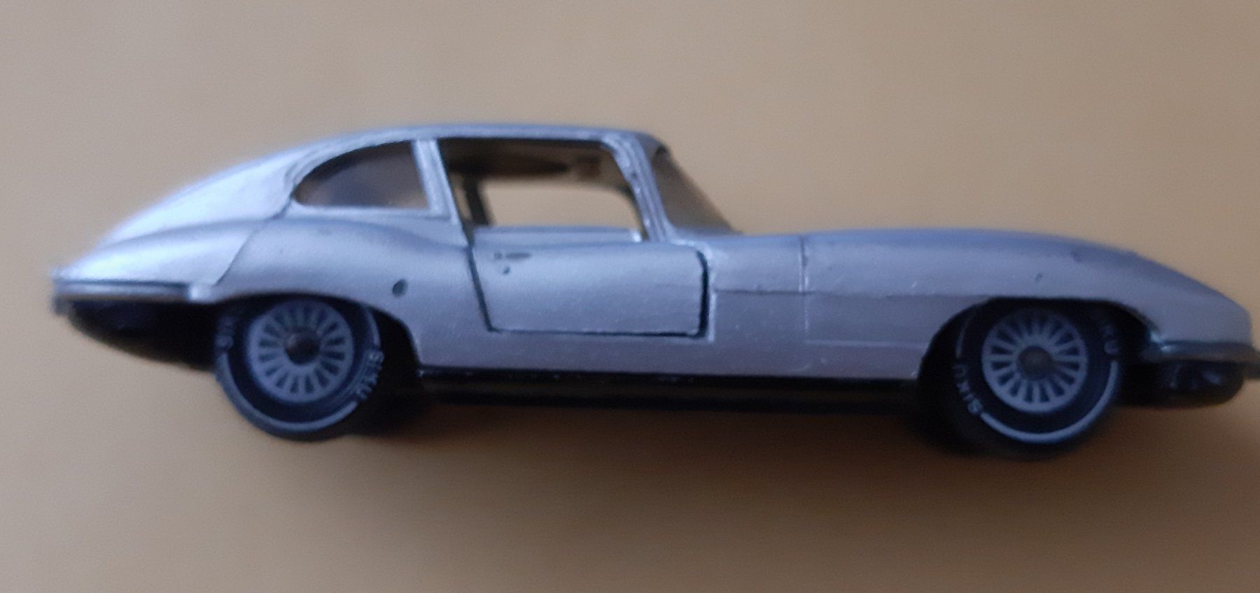 Siku Modellini d'auto: Siku V 294 Jaguar E 2+2 – Usato da Schenkon venduto da Elbarto007