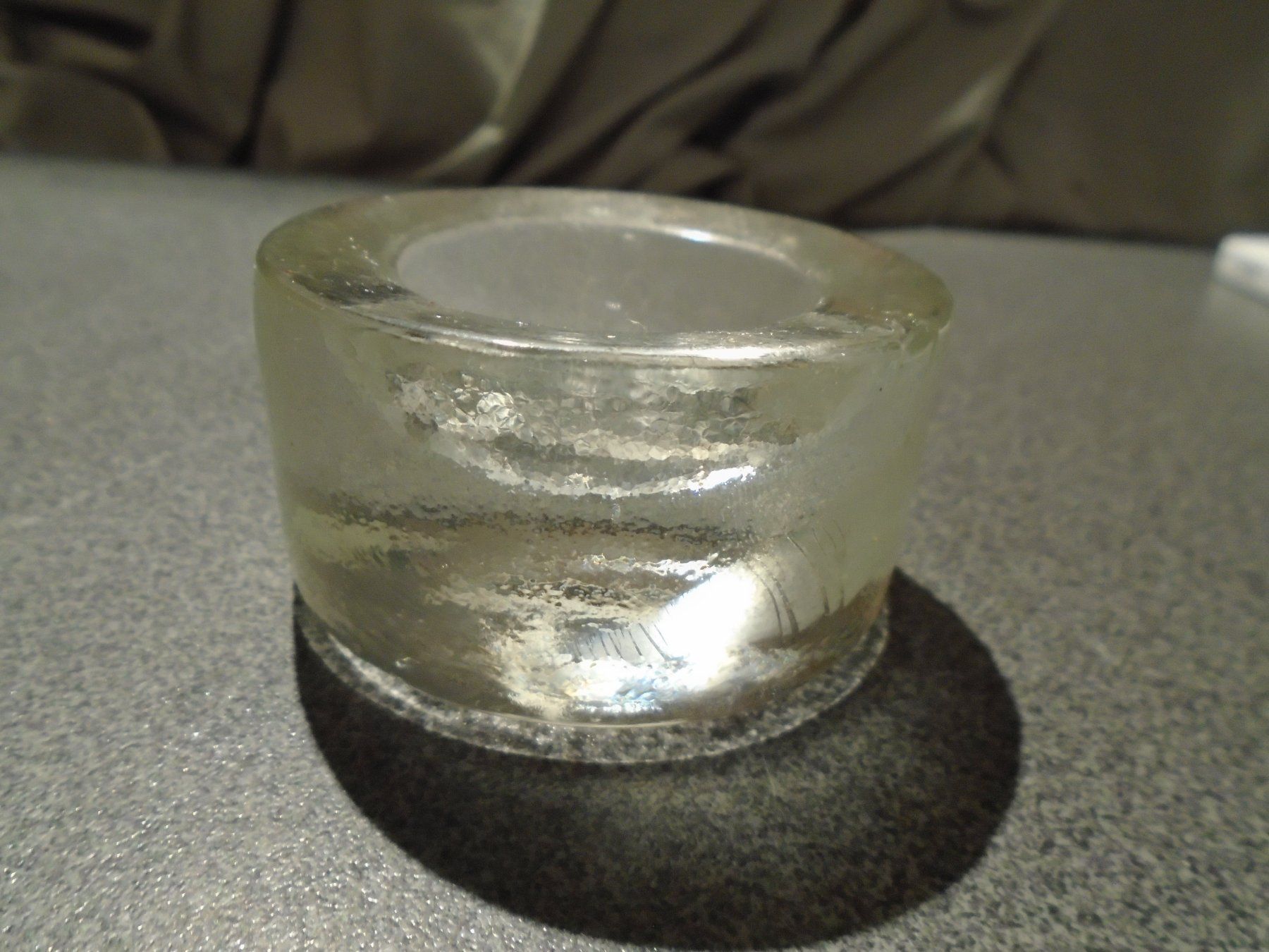 Kerzenständer: Kerzenständer rund/klein/dickes Glas – Gebraucht aus Zürich von abraxas1291